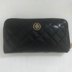 Tory Burch Leather Quilted Wallet